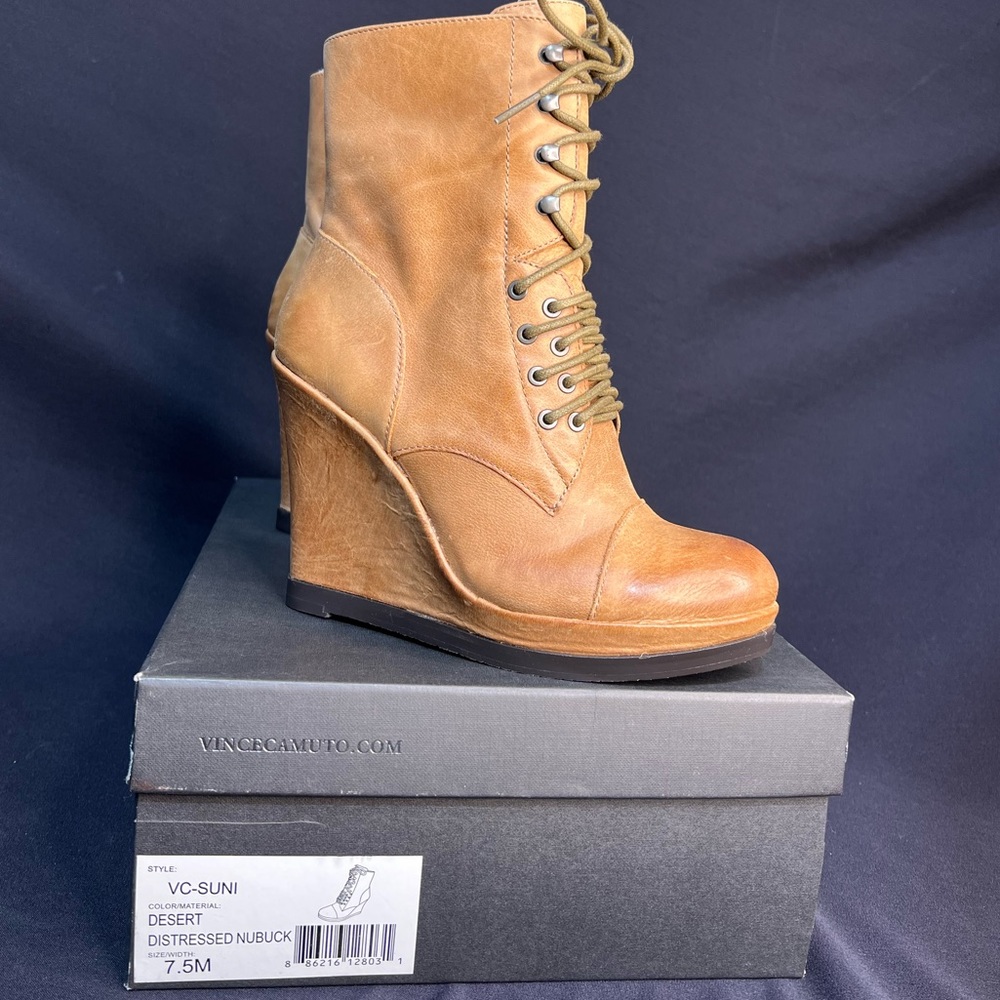*BRAND NEW* Vince Camuto Suni Booties